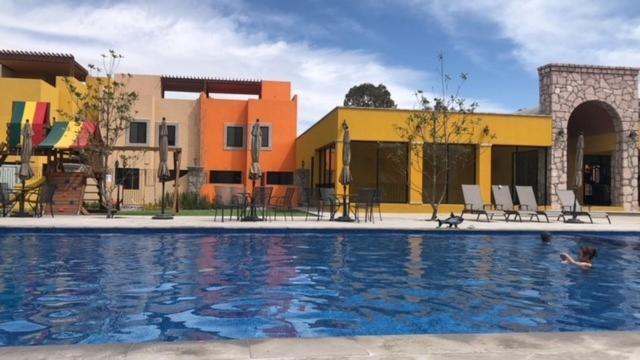 Depa En San Miguel De Allende Zirandaro Con Piscina San Miguel de Allende Exterior foto